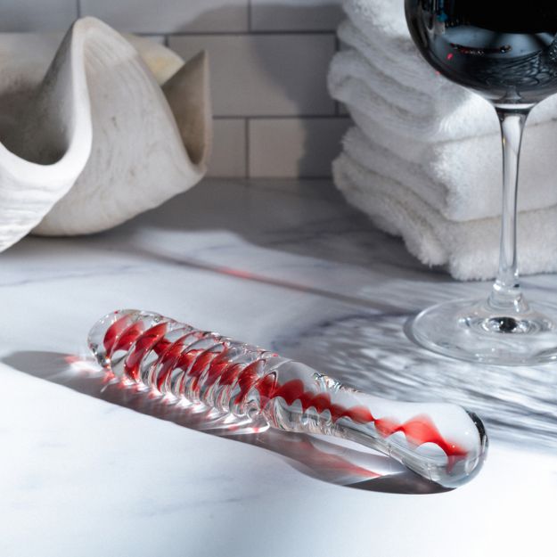 Picture of EVE'S SWEETHEART SWIRL GLASS DILDO